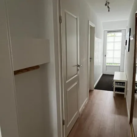 Gorch-fock-strasse 2 *